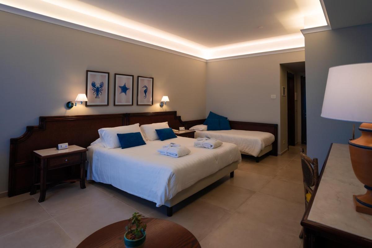 Hotel Schuhmann Paestum Eksteriør billede