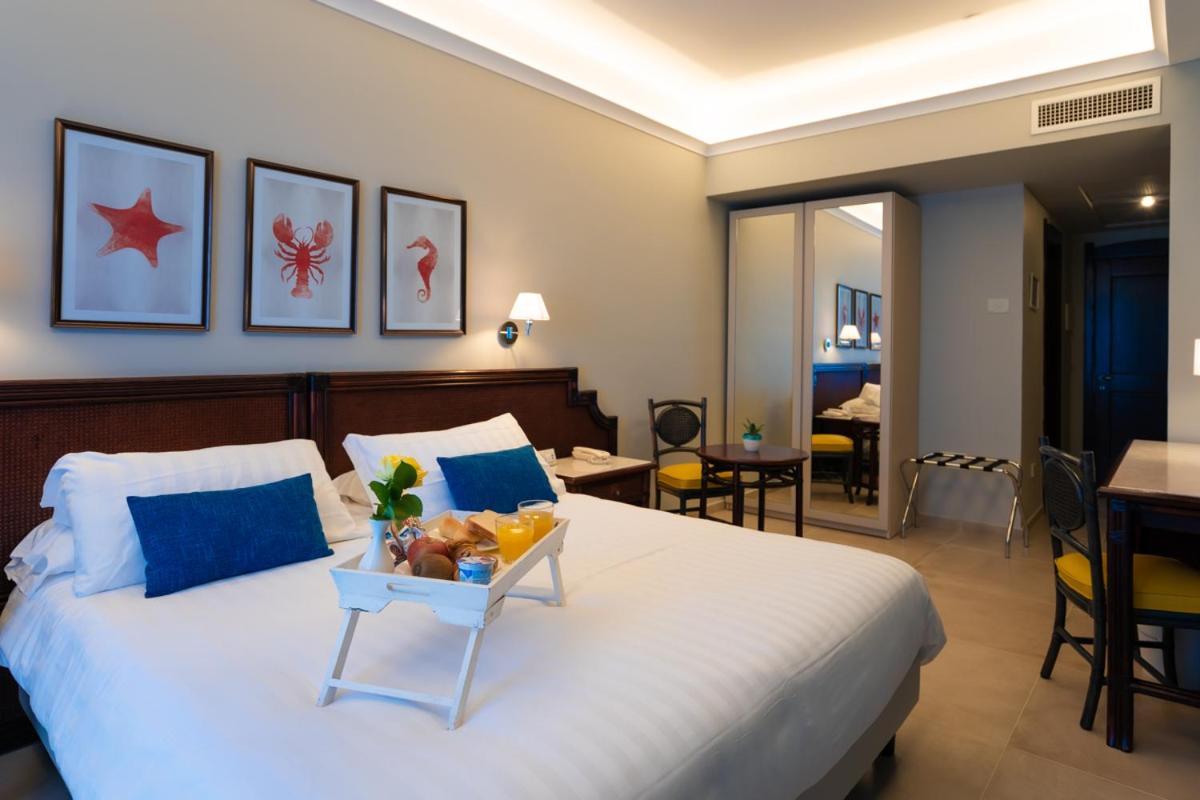 Hotel Schuhmann Paestum Eksteriør billede