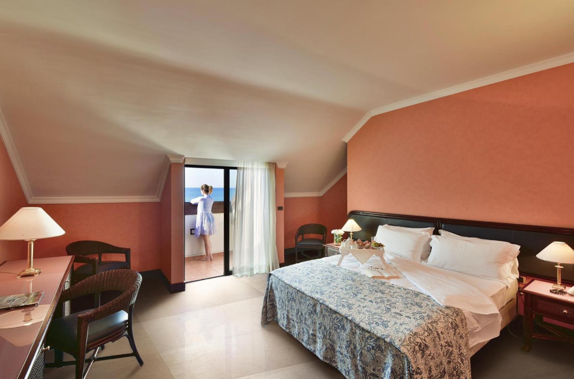 Hotel Schuhmann Paestum Eksteriør billede