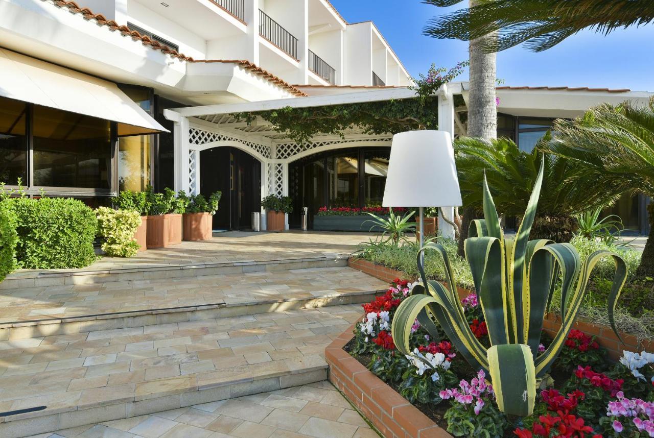 Hotel Schuhmann Paestum Eksteriør billede
